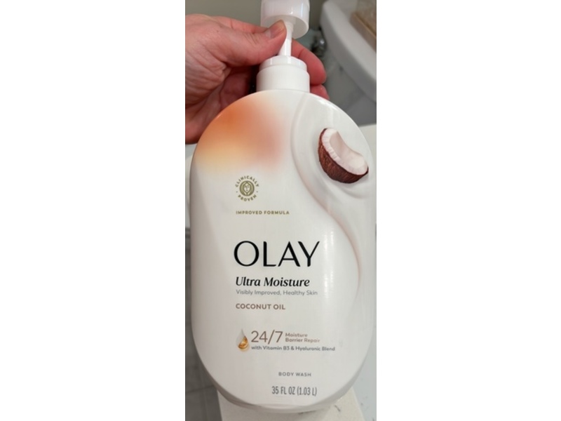 Olay Body Wash for Women, Coconut Oil, 35 fl oz/1.03 L