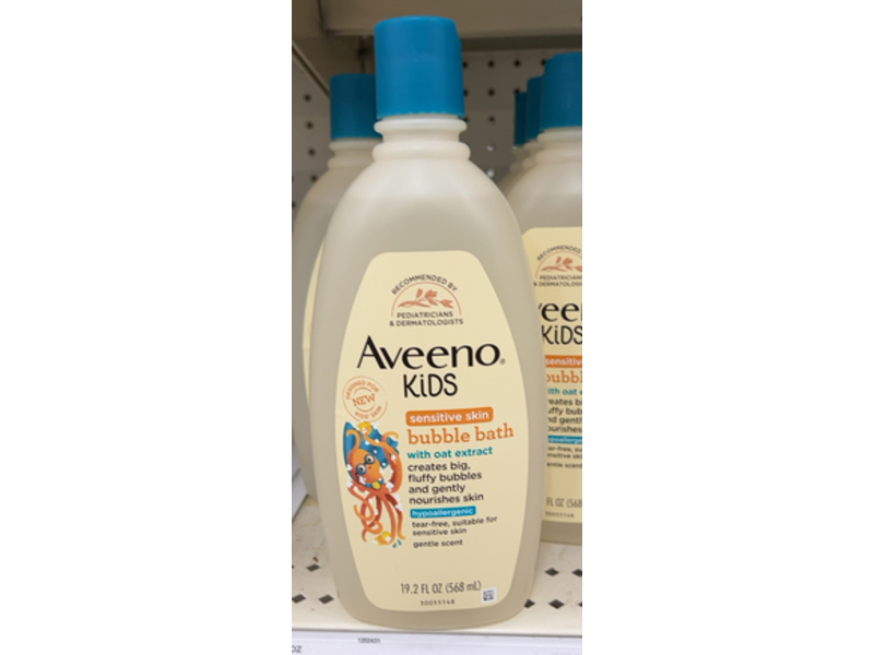 Aveeno Kids Sensitive Skin Bubble Bath, Oat Extract, 19.2 fl oz/568 mL