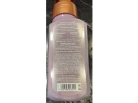 Bath & Body Works Gentle & Clean Foaming Hand Soap, Fresh Cut Lilacs, 8.75 fl oz/259 mL. - thumbnail 3