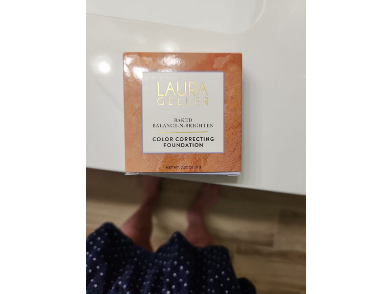Laura Geller Baked Balance-N-Brighten Color Correcting Foundation, Medium