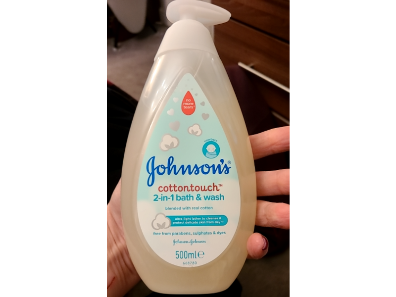 Johnson's Cotton Touch 2 In 1 Bath & Wash, 500 mL
