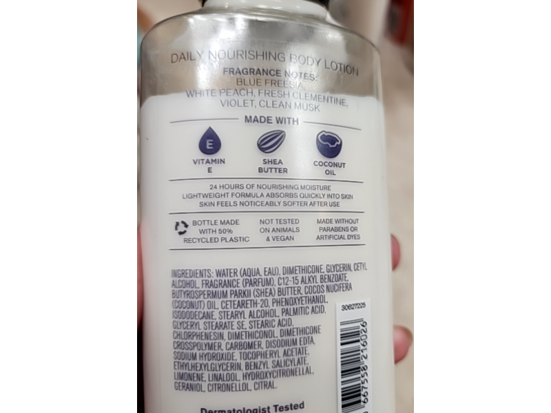 Bath & Body Works Gingham Body Lotion, Shea Butter & Coconut Oil, 8 fl oz/236 mL