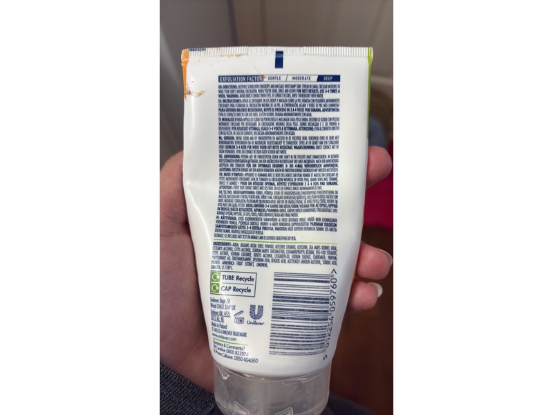 St. Ives Apricot Scrub, Fresh Skin, 150 mL