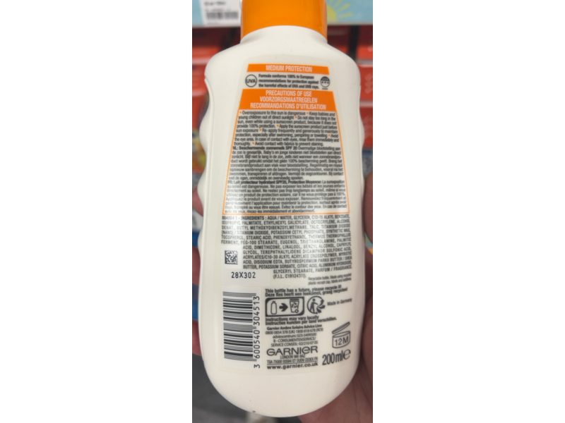 Garnier Ambre Solaire Hydrating Protection Lotion, SPF 20, 200 mL