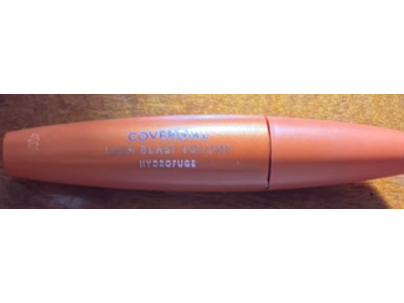 Covergirl Lash Blast Volume Waterproof Mascara, 825 Very Black, 0.44 fl oz/13.1 mL