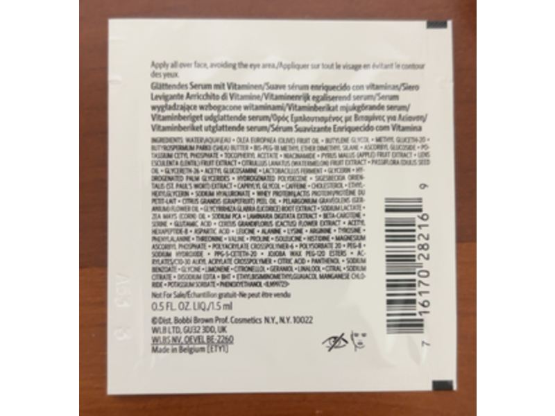 Bobbi Brown Vitamin Enriched Smoothing Serum, Hydroglow Fruit Complex & Niacinamide, 0.5 fl oz/1.5 mL