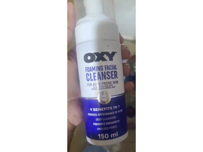 Oxy Foaming Facial Cleanser, 150 mL