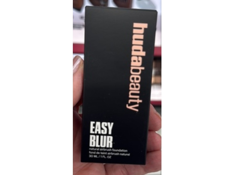 Hudabeauty Easy Blur Natural Air Brush Foundation, 220 N Custard, 1 fl oz/30 mL