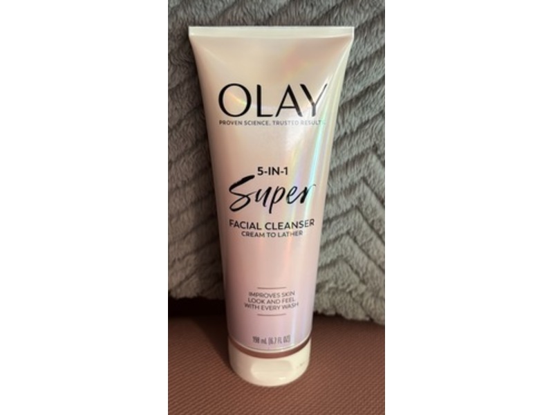 Olay 5-In-1 Super Facial Cleanser, 6.7 fl oz/198 mL