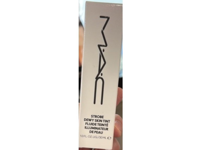 MAC Strobe Dewy Skin Tint Tinted Moisturizer, Light 4, 1 fl oz/30 mL