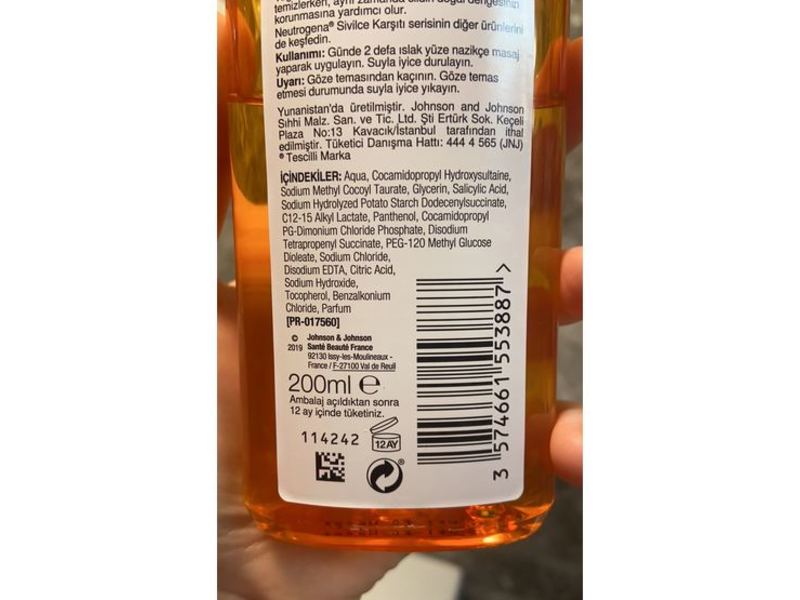 Neutrogena Anti-Acne Facial Cleansing Gel, 200 mL