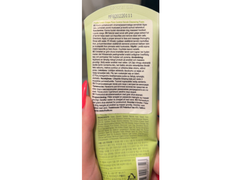 Frudia Pore Control Face Scrub Cleansing Foam, Green Grape, 4.9 fl oz/145 ml