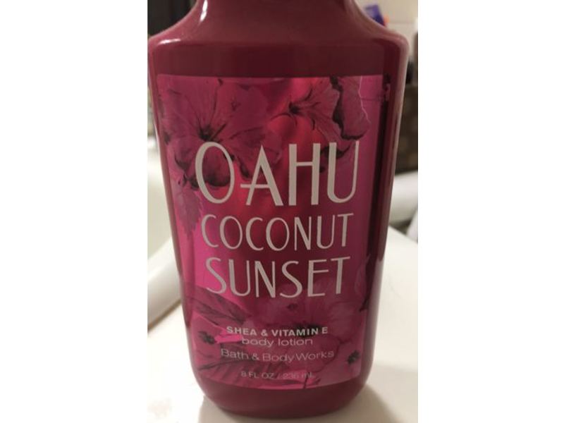 Bath & Body Works Oahu Coconut Sunset Body Lotion, Shea & Vitamin E, 8 fl oz/236 mL