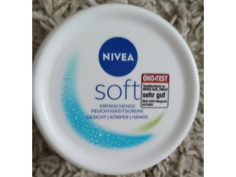 Nivea Soft Refreshing Soft Moisturizing Cream, 100 mL