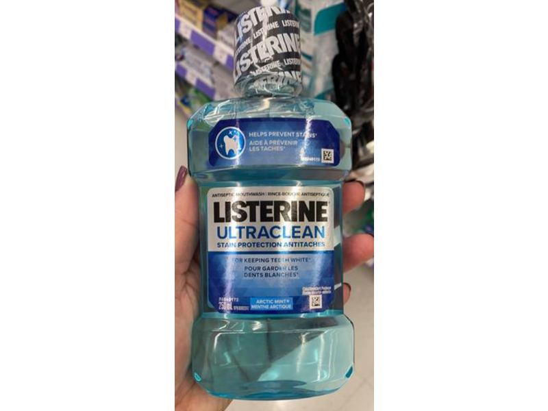 Listerine Ultraclean Stain Protection Antiseptic Mouthwash, 250 mL