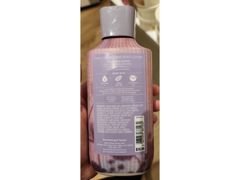Bath & Body Works Daily Nourishing Body Lotion, Vanilla Ease, Shea Butter + Coconut Oil, 8 fl oz/236 mL