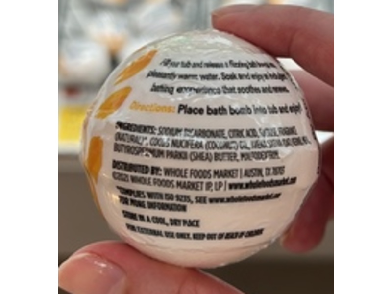 Whole Foods Market Bath Bomb, Oatmeal & Shea, 2.8 oz/80 g