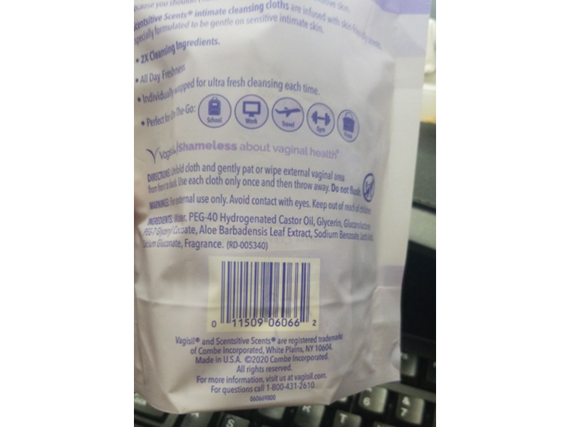 Vagisil Scentsitive Scents Intimate Cleansing Cloths, On-The-Go Singles, Spring Lilac, 16 Count