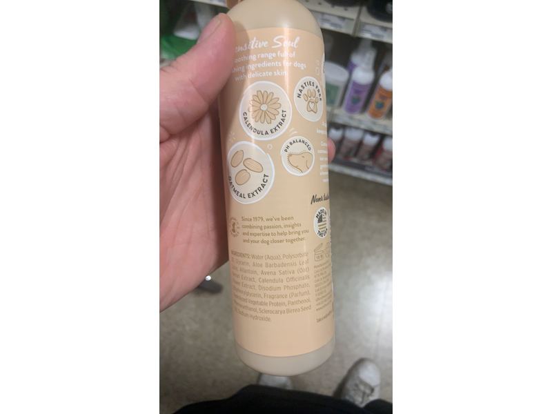 Pet Head Dog Deodoriser Spray, Sensitive Soul Grooming Spray for Dogs with Sensitive Skin, Hypoallergenic Coconut, Brown