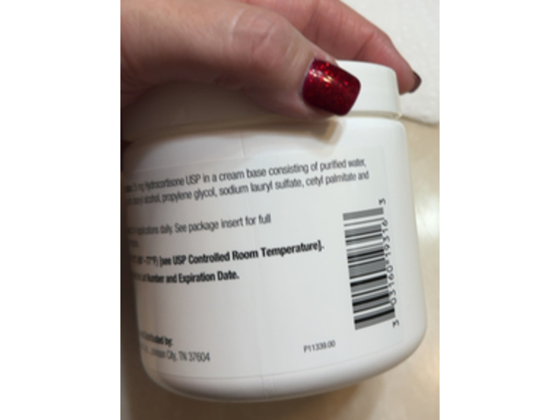 Hydrocortisone Cream 2.5%, 454 g, Crown Laboratories (Rx)