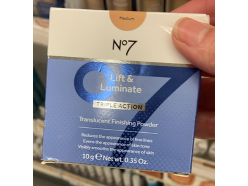 No7 Lift & Luminate Triple Action Translucent Finishing Powder, Medium, 0.35 oz/10 g