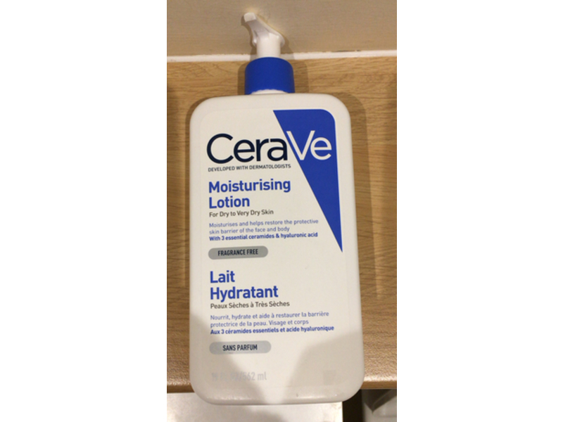 CeraVe Moisturising Lotion, 19 fl oz/562 mL