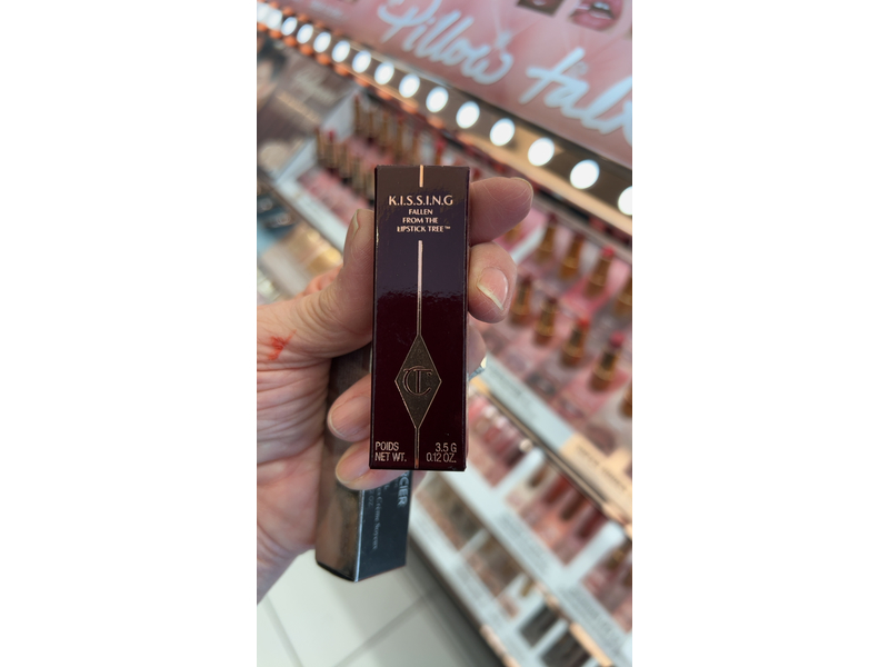 CHARLOTTE TILBURY K.I.S.S.I.N.G - Coral Kiss