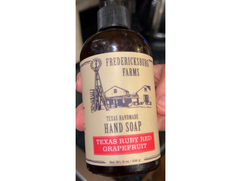 Fredericksburg Farms Texas Handmade Hand Soap, Texas Ruby Red & Grapefruit, 8 oz/228 g