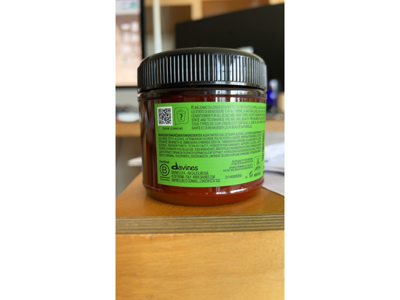 Davines Naturaltech Renewing Conditioning Treatment, 8.81 oz/250 mL