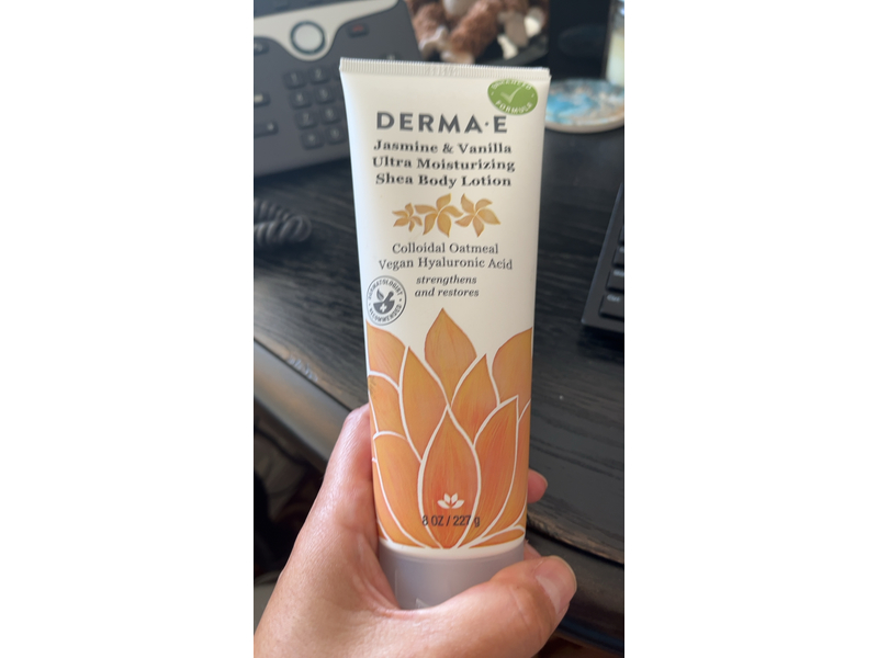 Derma E Ultra Moisturizing Shea Body Lotion, Jasmine & Vanilla, 8 oz/227 g