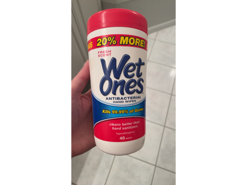 Wet Ones Antibacterial Hand Wipes, Fresh Scent, 48 Wipes