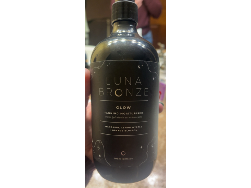 Luna Bronze Glow Tanning Moisturiser, 16.9 fl oz/500 mL