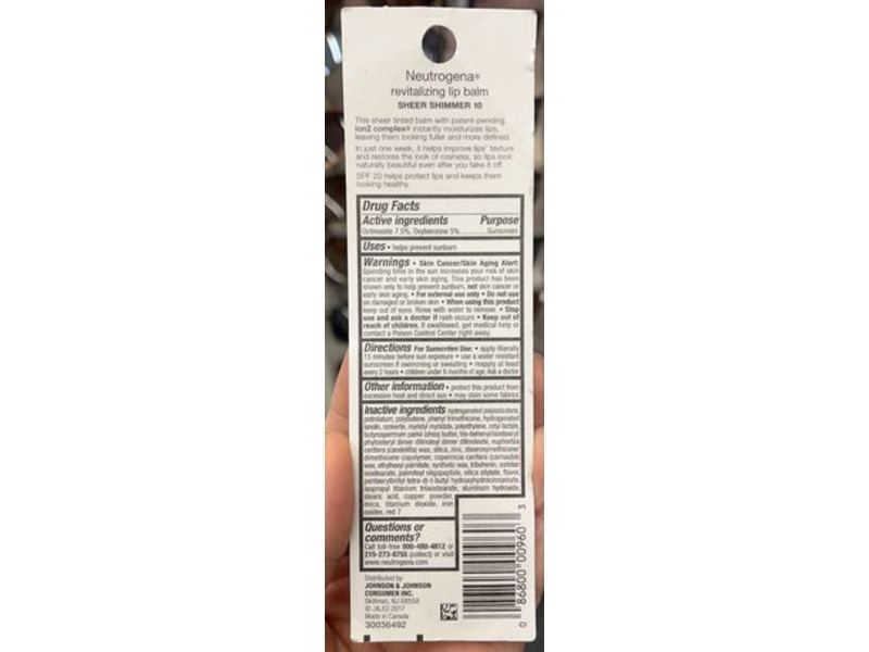 Neutrogena Revitalizing Lip Balm, SPF 20, Sheer Shimmer 10, 0.15 oz/4.2 g