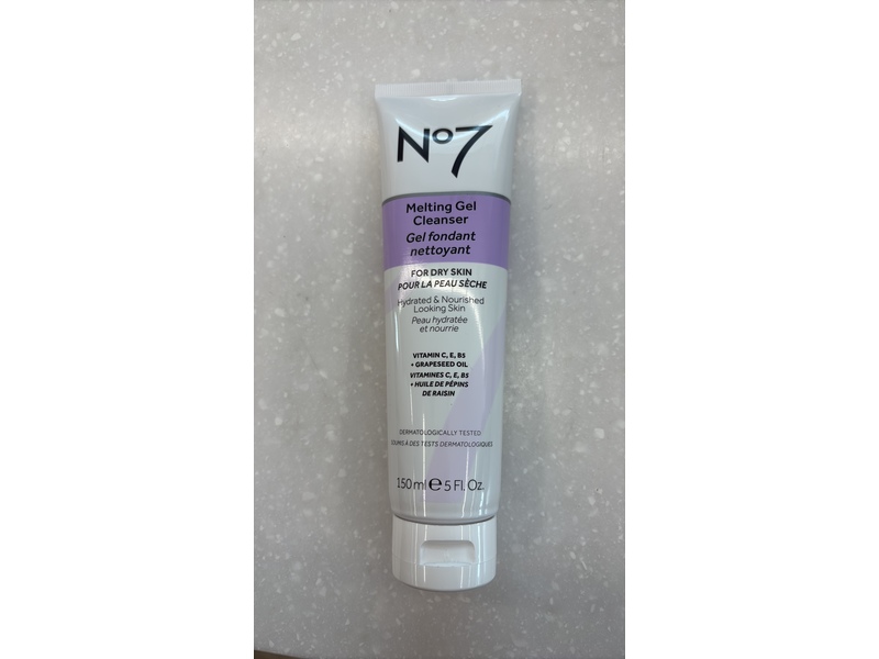 No7 Melting Gel Cleanser, Vitamin C, E, B5 + Grapeseed Oil, 5 fl oz/150 mL