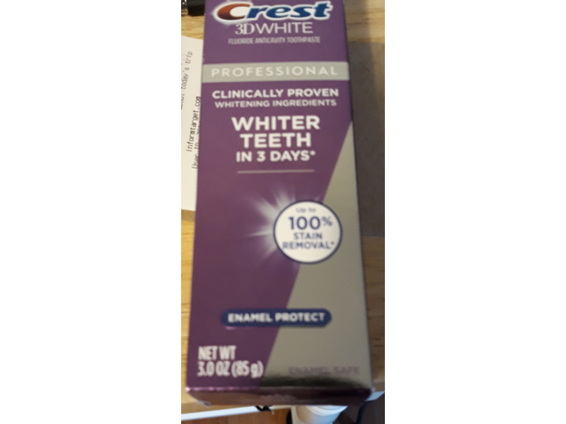 Crest 3D White Fluoride Anticavity Toothpaste, Enamel Safe, 3.0 oz/85 g