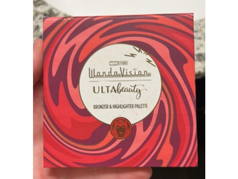 UltaBeauty Wanda Vision Bronzer & Higlighter Palette, 0.14 oz/4.2 g