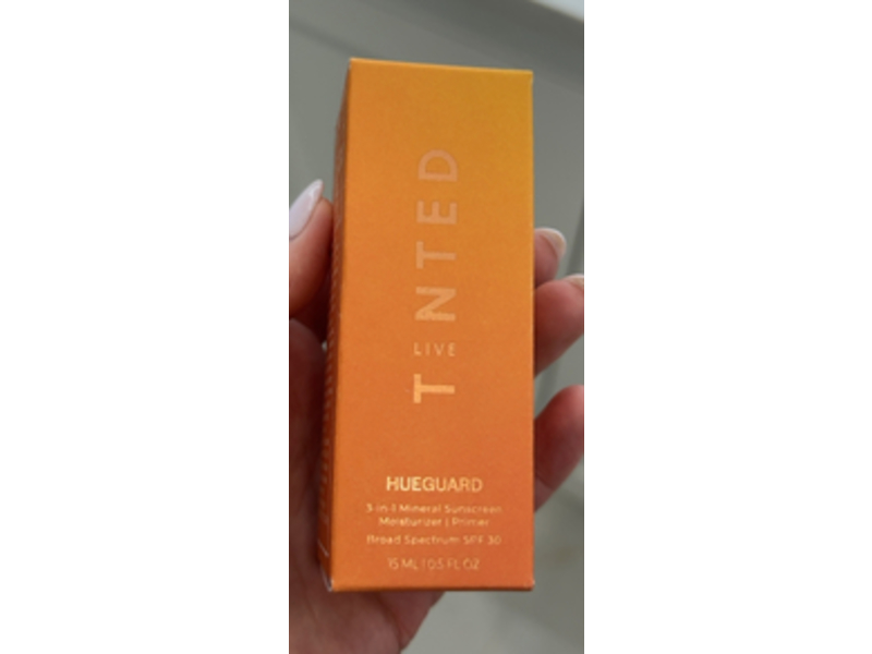 Live Tinted Hueguard 3 In 1 Mineral Sunscreen + Moisturizer & Primer, SPF 30, 0.5 fl oz/15 mL