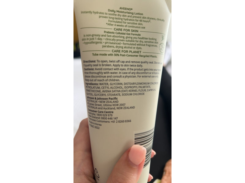 Aveeno Daily Moisturizing Lotion, Prebiotic Colloidal Oat, 225 mL