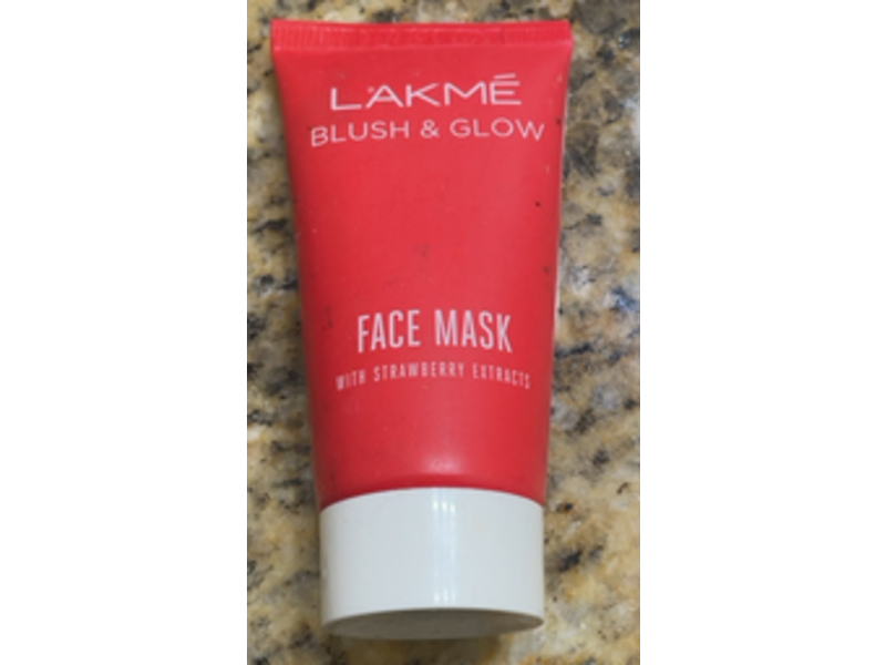 Lakme, Blush & Glow Face Mask, Strawberry, 50 g