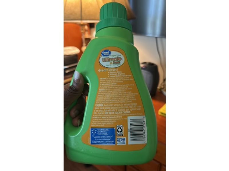 Great Value Original Clean Ultimate Fresh Laundry Detergent, Great Scent, 32 Loads, 46 fl oz/1.36 L