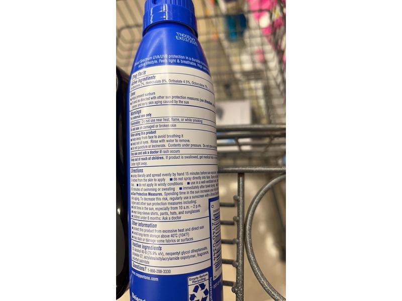 Coppertone SPORT Continuous Sunscreen Spray Broad Spectrum SPF 30 (5.5 Ounce) (Packaging may vary)