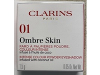 Clarins Ombre Skin Intense Colour Powder Eyeshadow, 01 Matte Ivory, 0.05 oz/1.5 g - Image 3