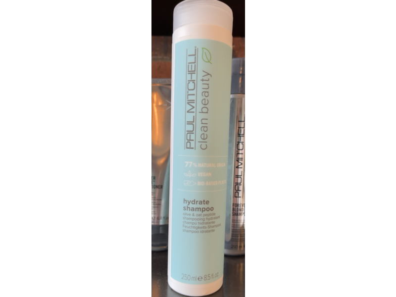 Paul Mitchell Clean Beauty Hydrate Shampoo, Olive & Oat Peptide, 8.5 fl oz/250 mL