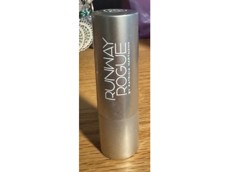 Runway Rouge Satin Shimmer Lipstick, Trophy Wife, 0.14 oz/4 g
