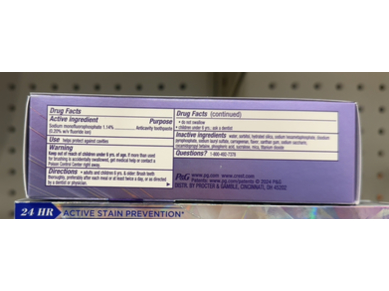 Crest 3D White Brilliance Deep Stain Remover Daily Toothpaste, Dazzling Mint, 2.1 oz/59 g