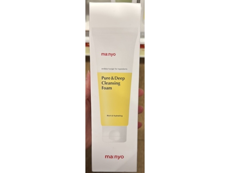 ma:nyo Pure & Deep Cleansing Foam