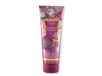 Bath & Body Works Strawberry Snowflakes Ultimate Hydration Body Cream, Shea Butter + Hyaluronic Acid, 8 oz/226 g, 2 Pack - Image 2