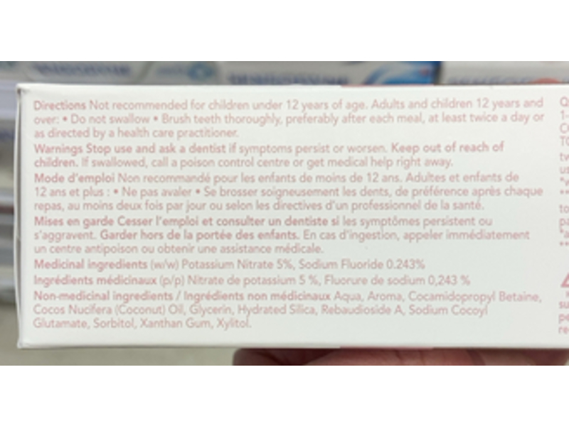 Hello Anticavity Fluoride Toothpaste, Mint Flavour, 82 mL