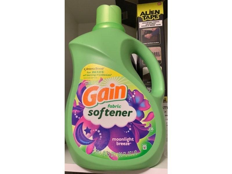 Gain Fabric Softener, Moon Light Breeze, 136 Loads, 100 fl oz/2.98 L