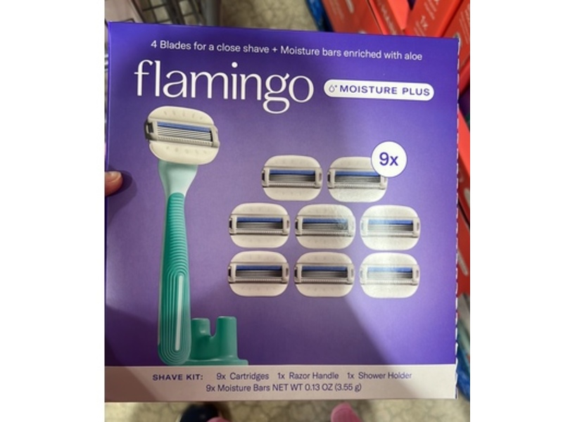 Flamingo Moisture Plus Shave Kit